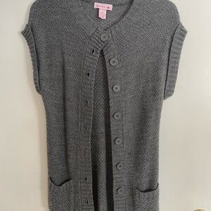 Spunky Women’s Charcoal Cardigan Vest in size junior’s large (14)